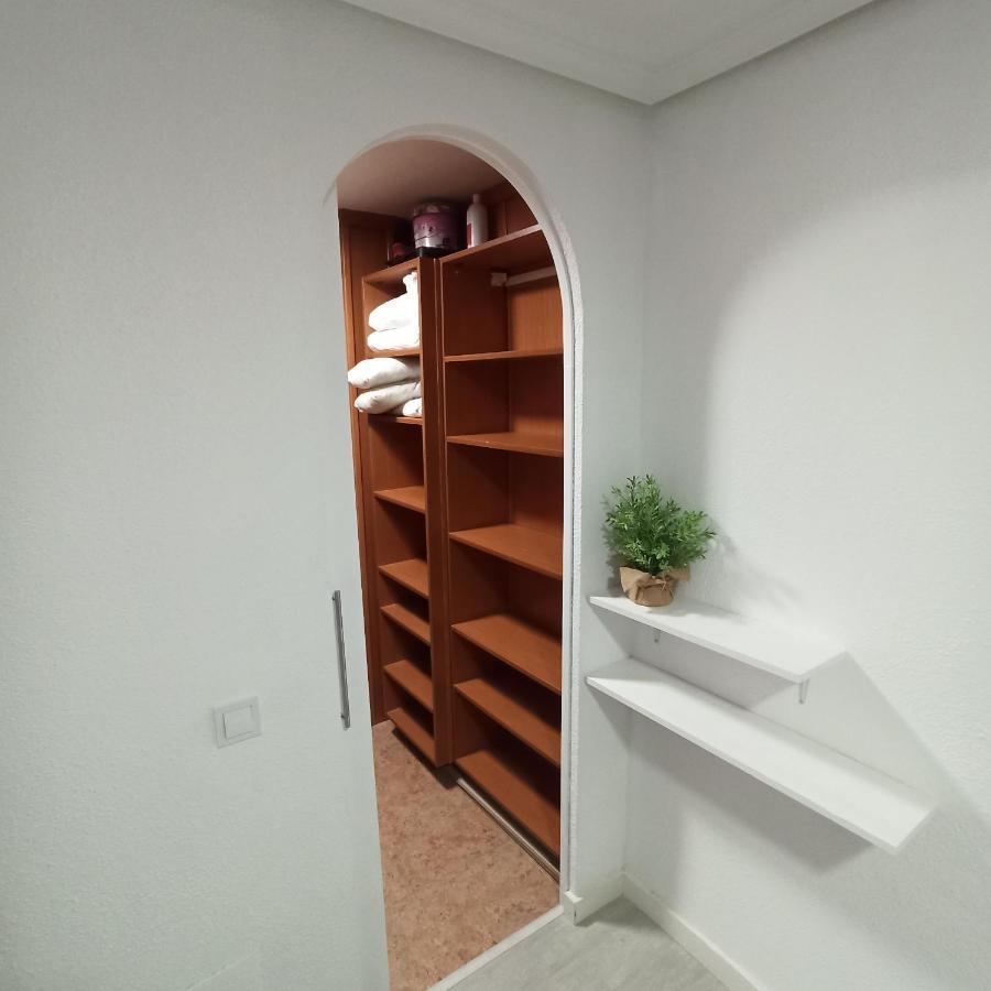 Apartamento En 1ª Linea Con Piscina Alicante Exterior foto